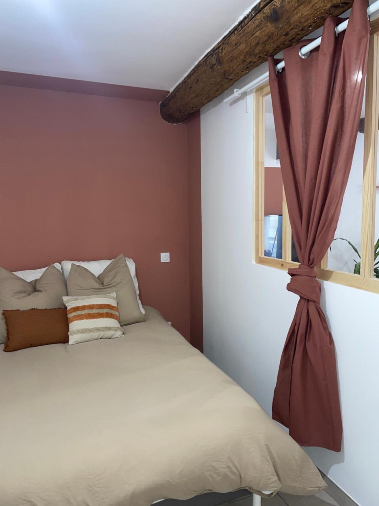 Entre Tendance Et Authenticite - La Voute Nimes Exterior foto