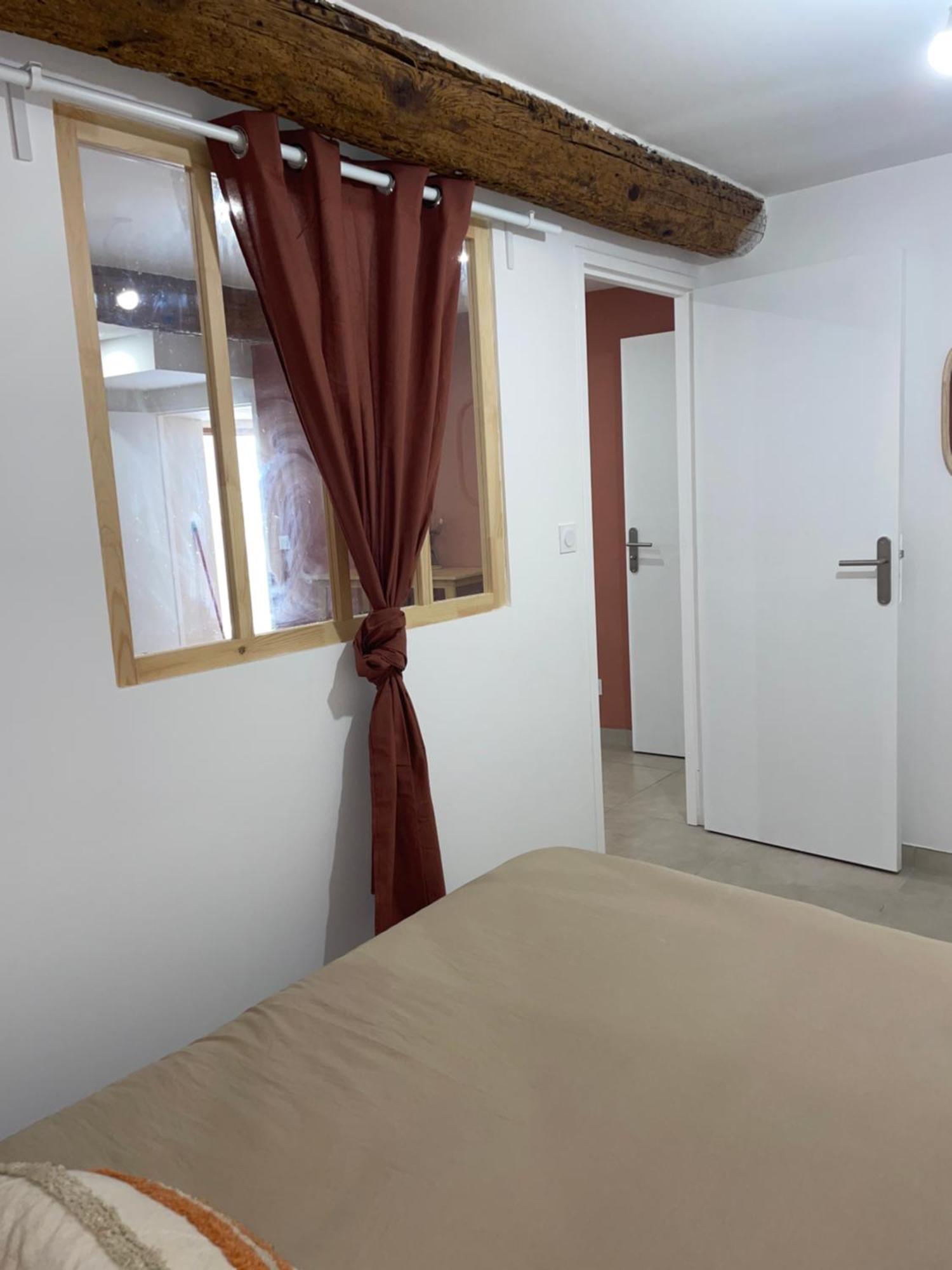 Entre Tendance Et Authenticite - La Voute Nimes Exterior foto